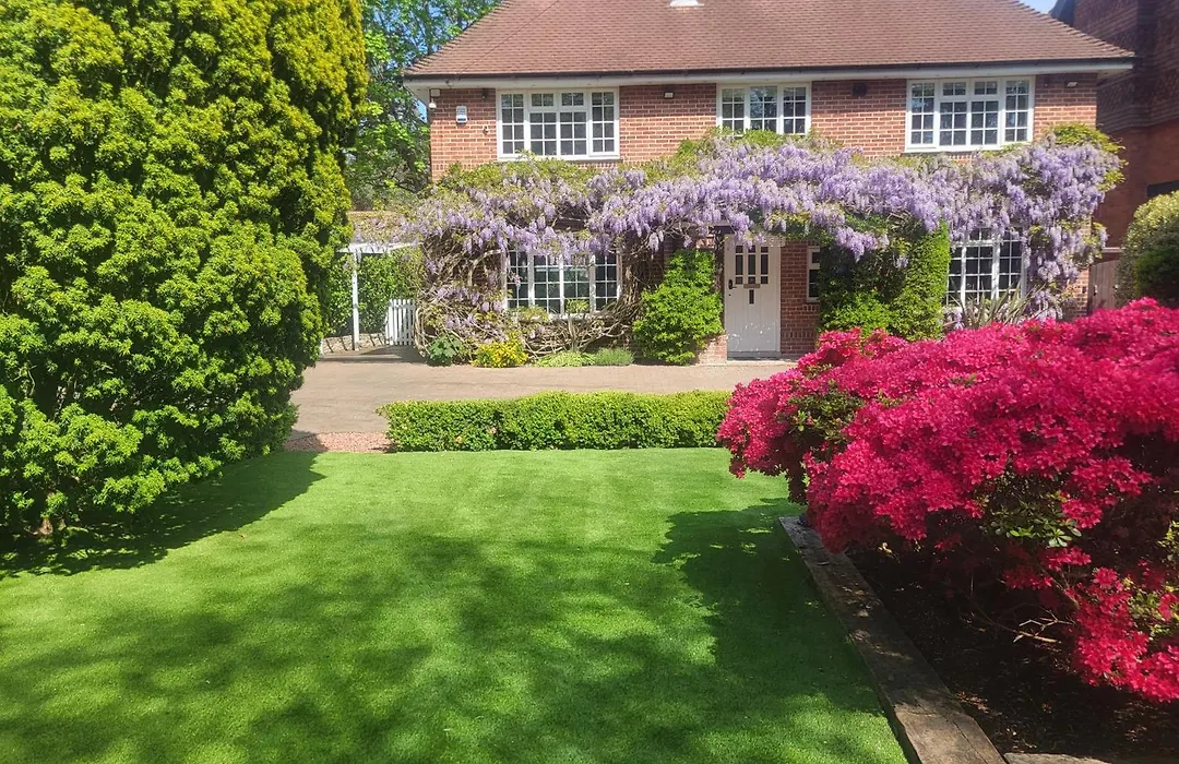 Little Robin Gate - Free Parking - Central - 10 Min Walk To Train Station-1